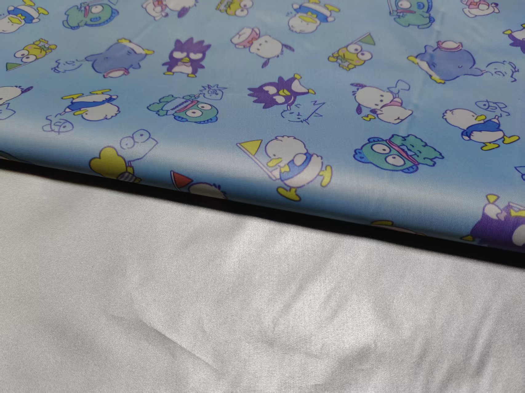 What is the difference between knitted fabric and knitted denim fabric?